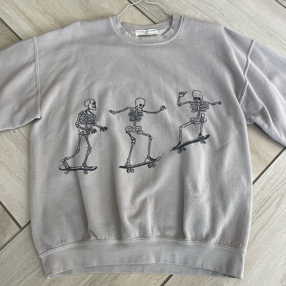 Urban Outfitters Tops - Urban Outfitters Gray Skeleton Crewneck Sweatshirt Graphic